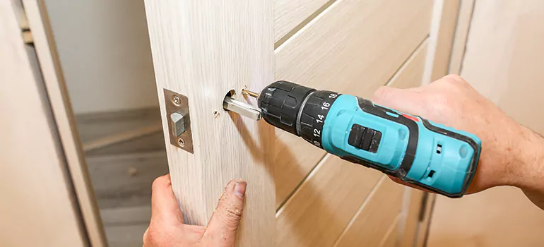 Old Door Knob Repair in Santa Rosa, CA