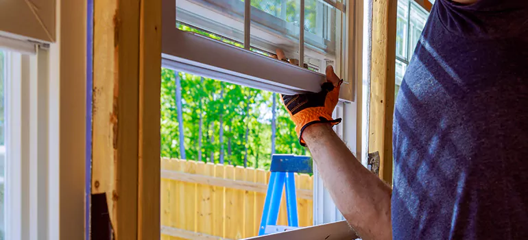 >Bay Window Curtain Rail Track in Santa Rosa, CA